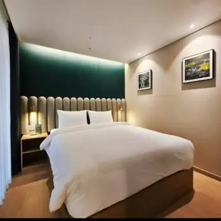 Elbon Stay With Haeundae Beach